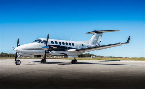 king air 350 operating costs.